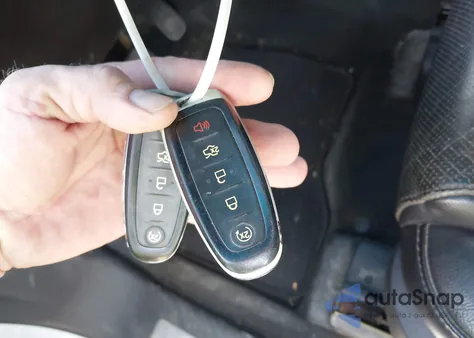 2011 Ford Explorer Limited z USA, uszkodzony, nr VIN 1FMHK8F88BGA04747